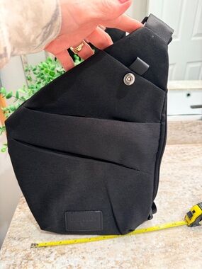 Design Black Sling Crossbody Bag